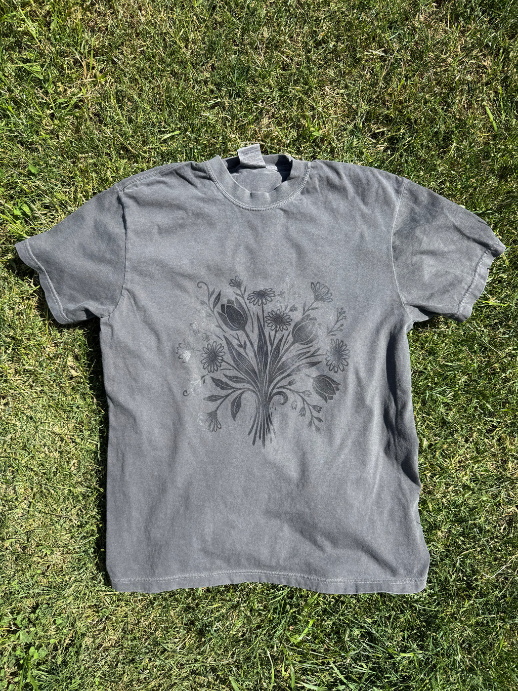 Tulips - Graphic Tee
