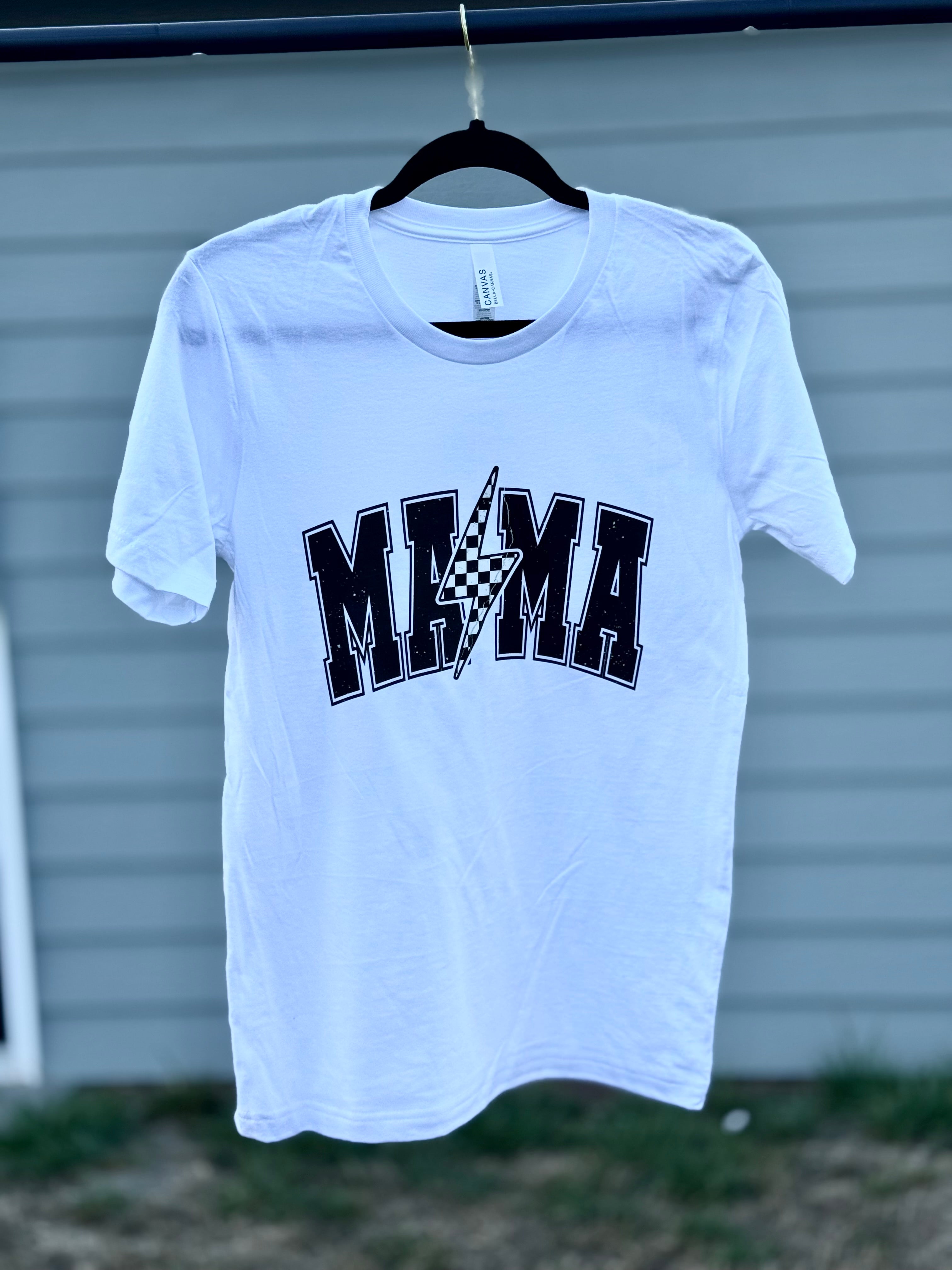 Mama ⚡️ - Graphic Tee