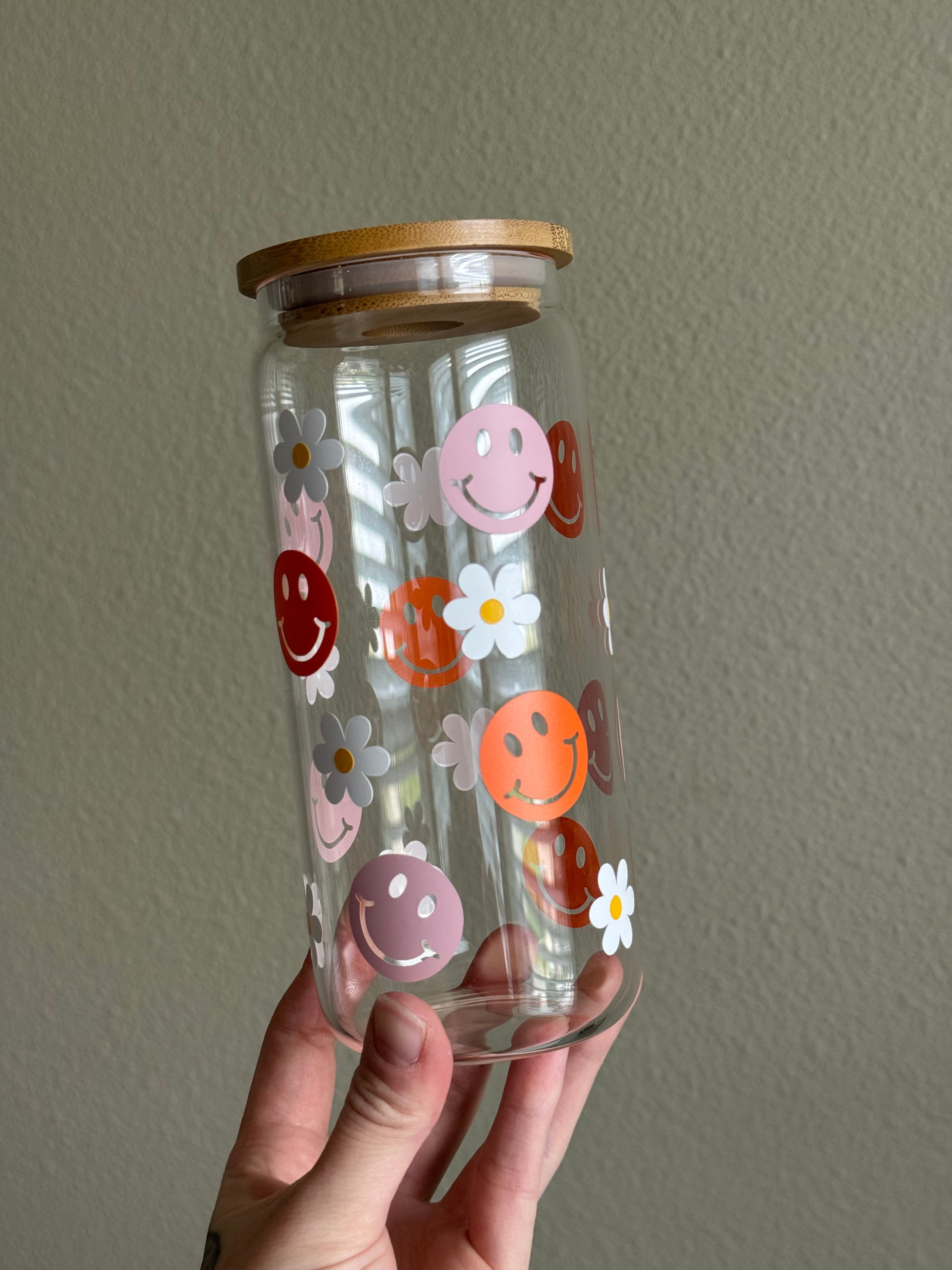 Smileys & Flowers - Glass Tumbler