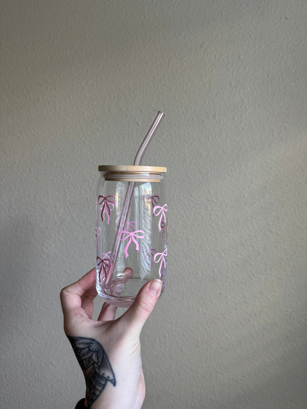 Bows - Glass Tumbler