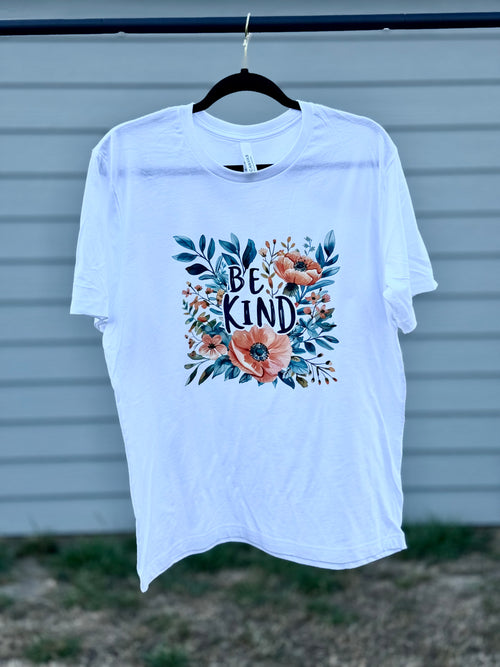 Be Kind - Graphic Tee